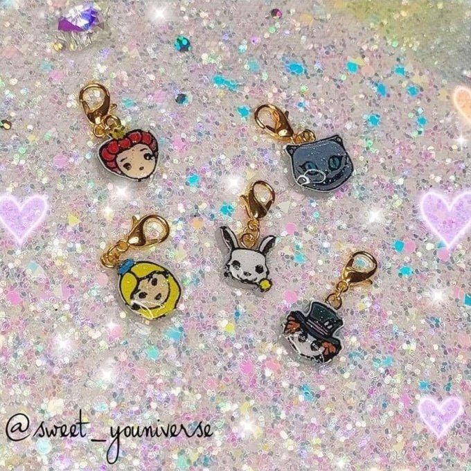 Charms Alice